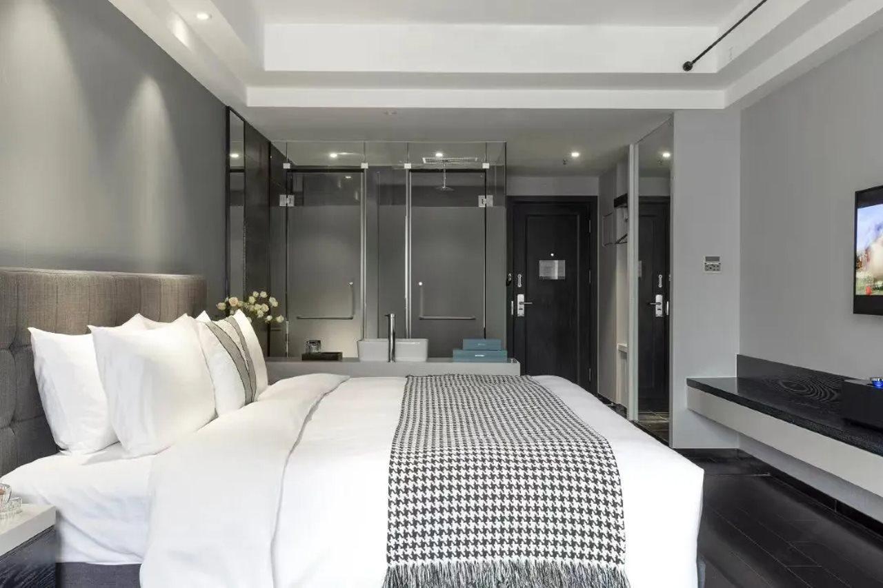Holz Hotel Shenyang Eksteriør billede